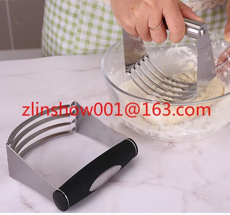 Kitchen kneader Mixer for dough Taglierina for pastries with hard-wearing stainless steel blade for baking