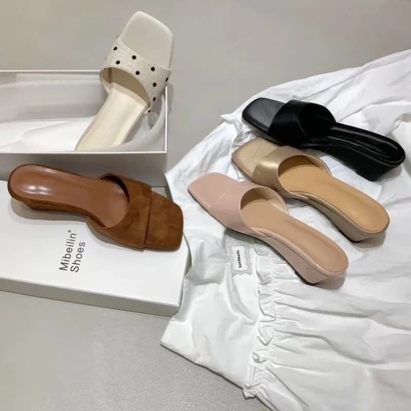 Soft Leather Gentle Wind Square Head Sandals High Heel Wedge Slippers Women Summer Outdoor Wear Toe Exposure High Heels