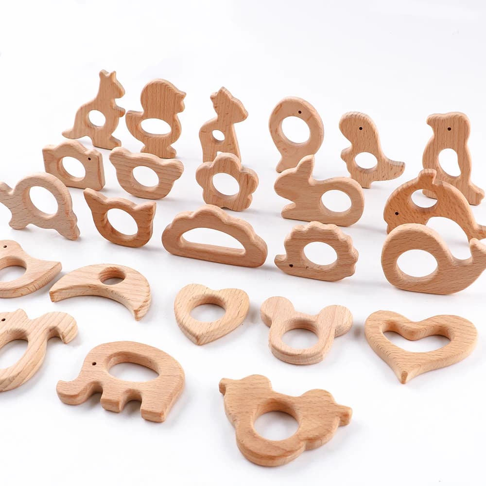 2 Pezzi Ciondoli in Legno di Faggio a Forma di Coniglio/Pony/Fiori/Cuori/Nuvole per Gioielli Fai-da-Te, Collane, Accessori Personalizzati Fatti a Mano