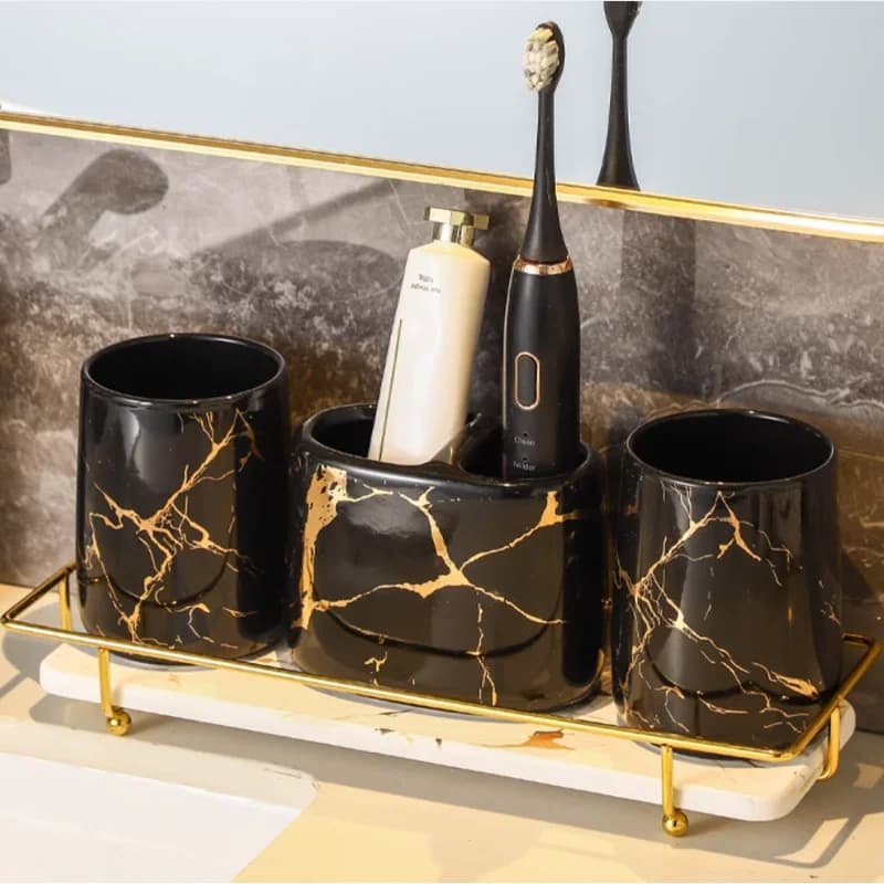 Set di accessori per il bagno Bottiglia di lozione in ceramica Porta spazzolino Accessori per la doccia Dispenser automatico di dentifricio Bianco Nero