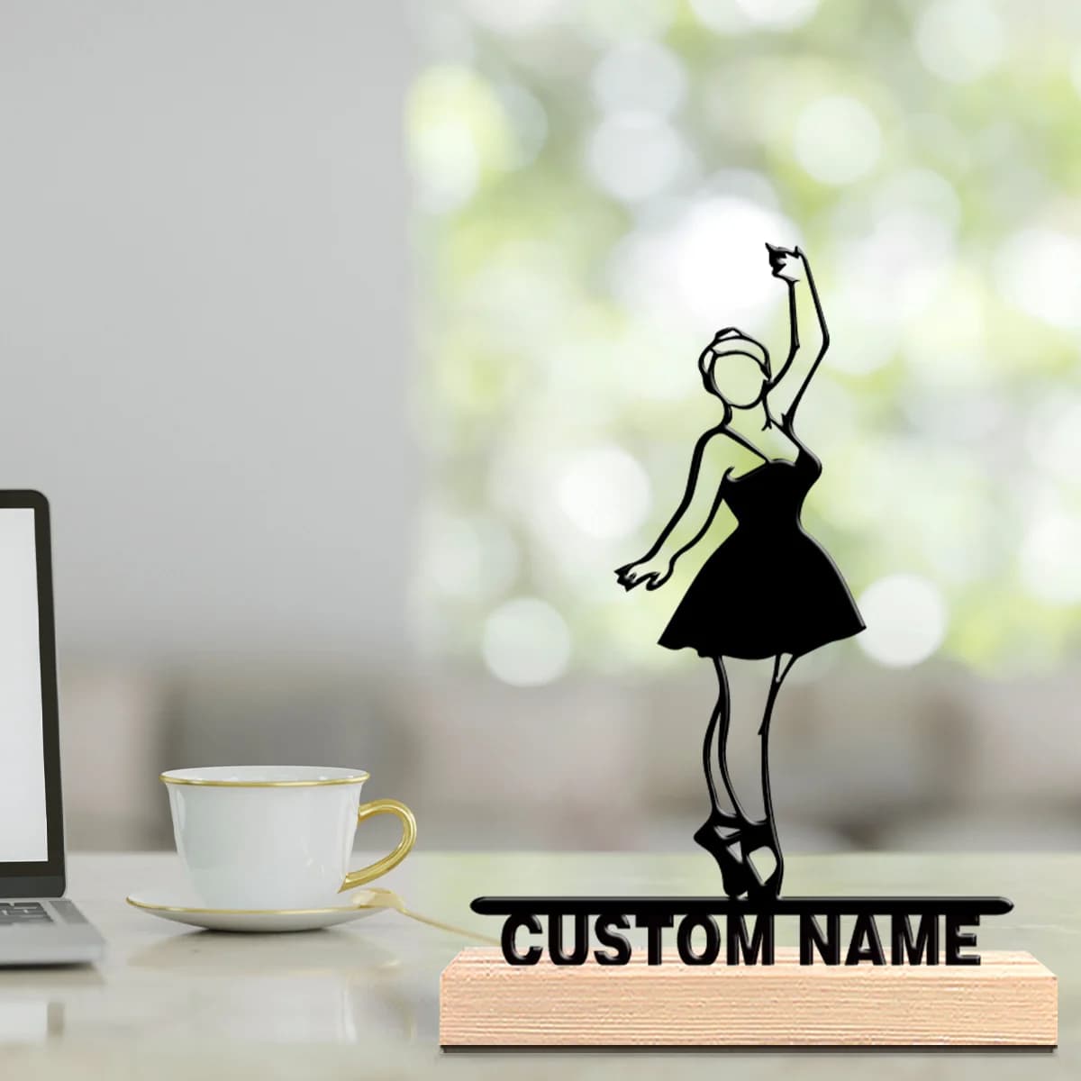 Statua in Metallo Personalizzata di Ballerina con Base in Legno, Decorazione da Tavolo, Scultura da Scrivania, Idea Regalo