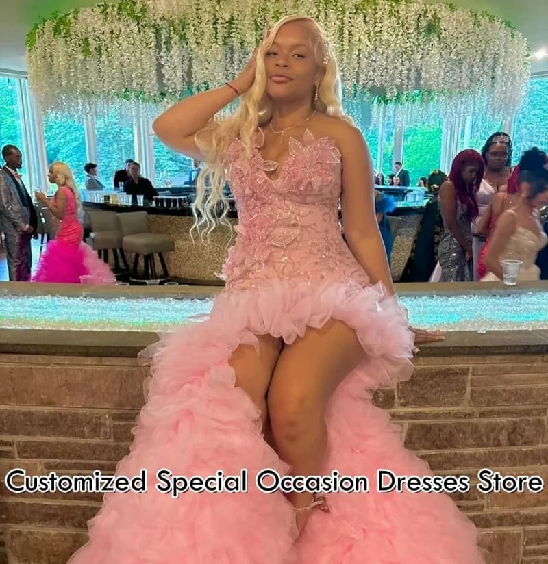 Abiti da cocktail affascinanti Sweetheart senza maniche con volant a cascata Paillettes Abito da festa Gala per le donne Abiti corti da ballo personalizzati