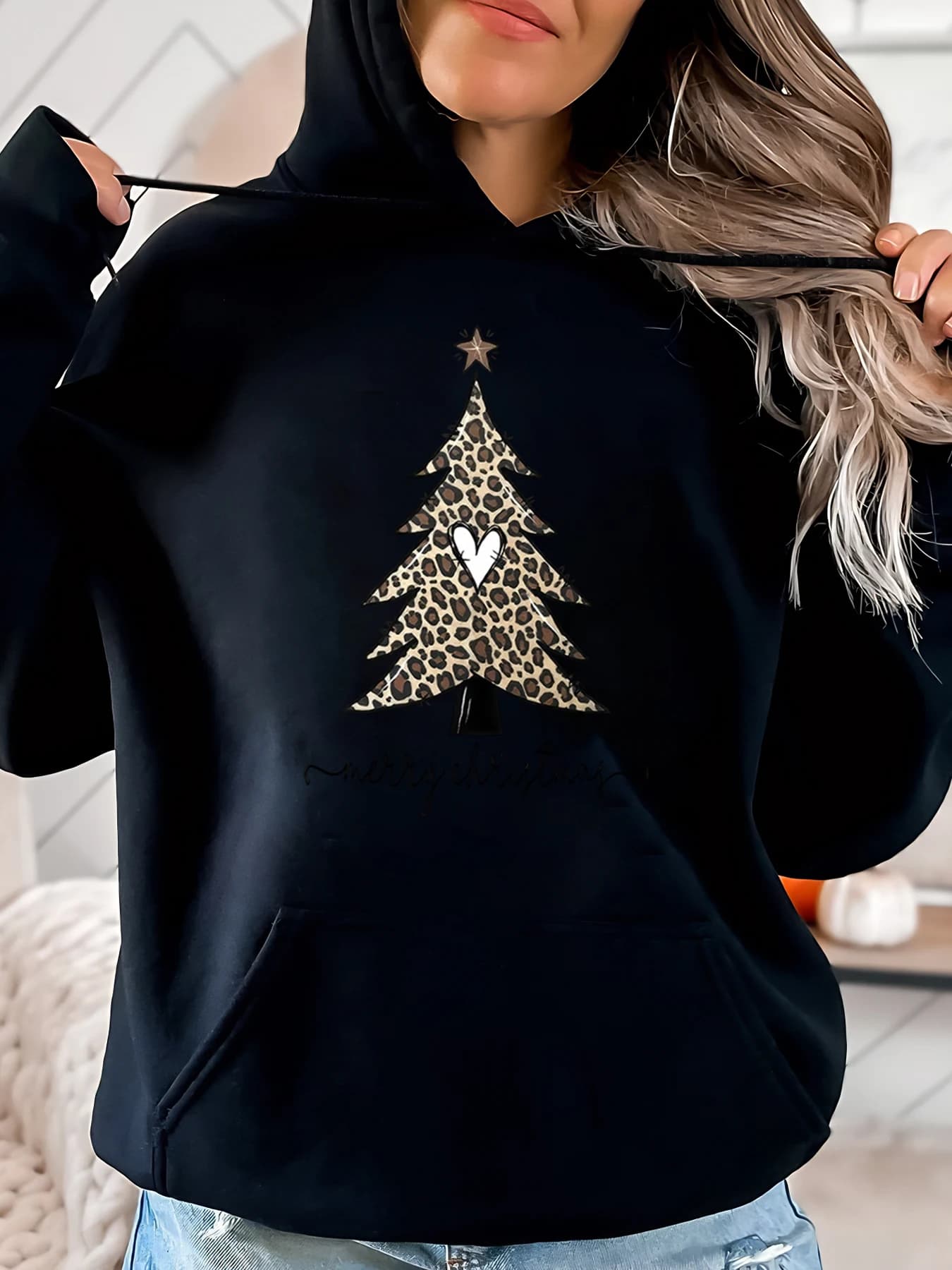 Christmas hoodie with Christmas tree with women's leopard print, casual holiday clothing, black strong sizes