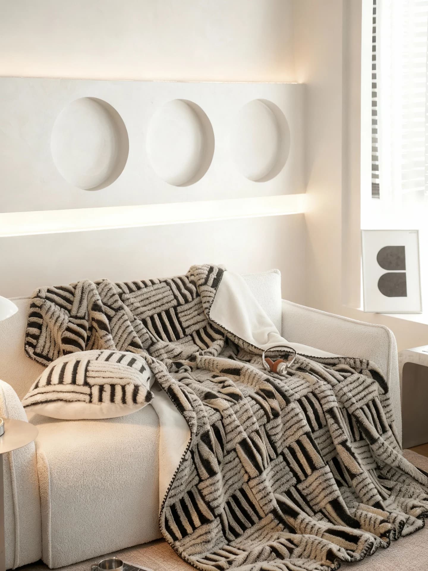 Nuova Coperta in Velluto di Visone Effetto Nuvola 2026, Copridivano in Velluto Latte, Coperta per Pisolino in Ufficio, Coperta Invernale di Lusso a Righe per Dormitorio Studentesco