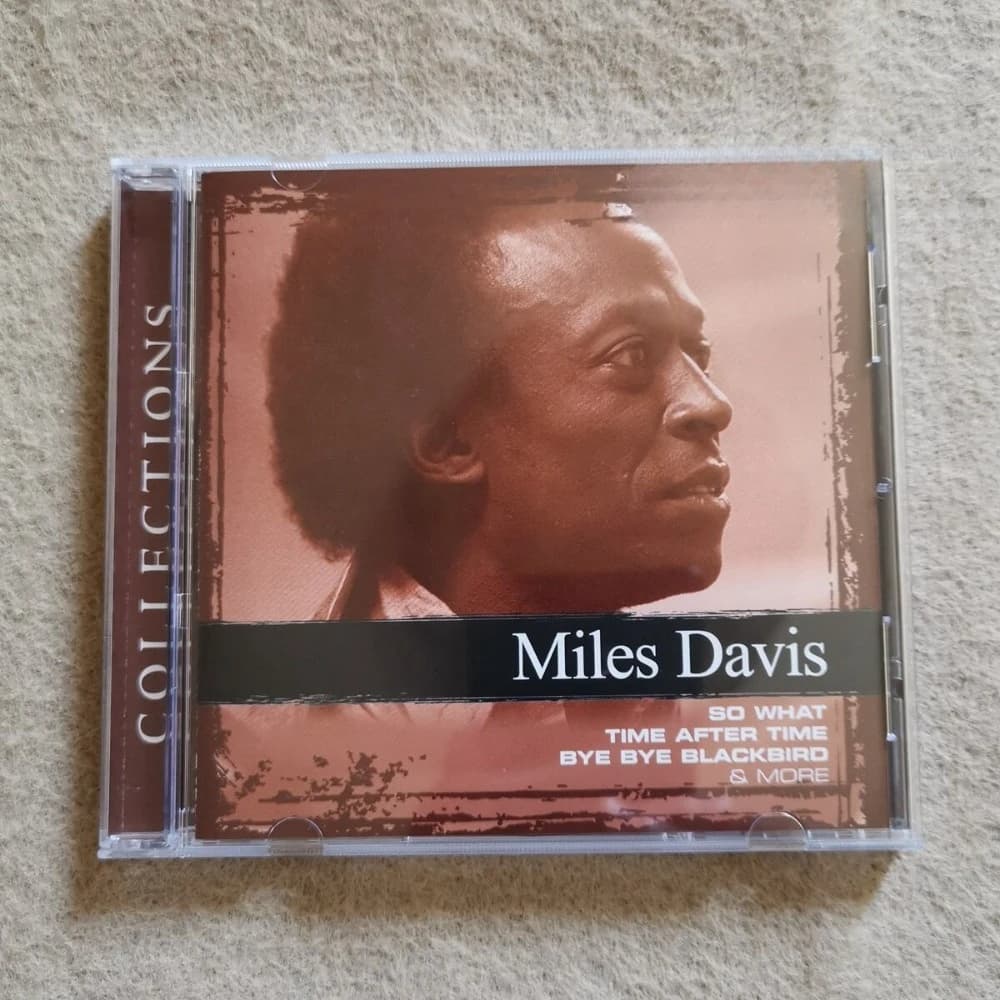 Collezioni di Miles Davis CD Leggende del Jazz Registrazioni Classiche Kind of Blue So What Sigillato Nuovo Album dei Migliori Successi