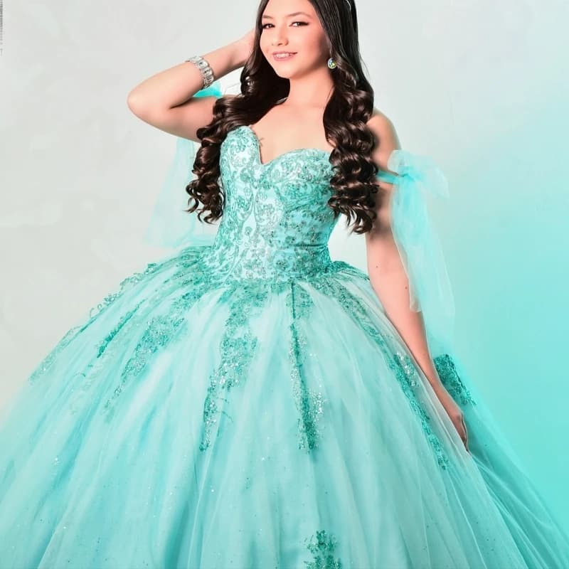 Verde lucido Abiti stile Quinceanera Al largo della spalla Paillettes Applique Perline di pizzo Tull Festa di compleanno Dolce 16 Abito Abiti 15 De