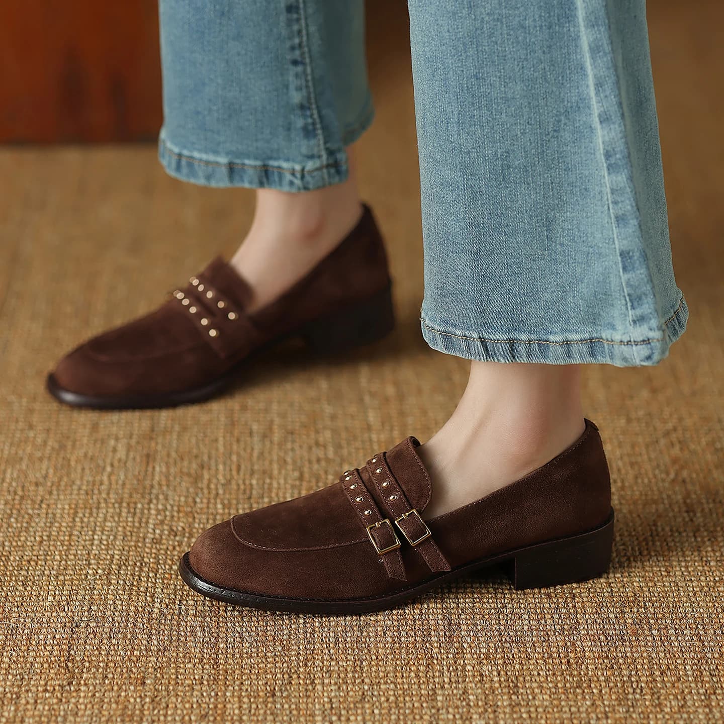 Genuine Leather Sheepskin Suede Women Loafers,Retro Round Toe Rivet Casual Office Woman Shoes