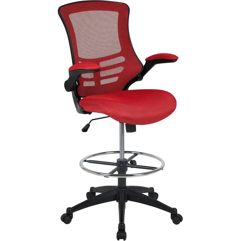 Sedia da ufficio ergonomica in rete rossa con poggiapiedi e braccioli regolabili