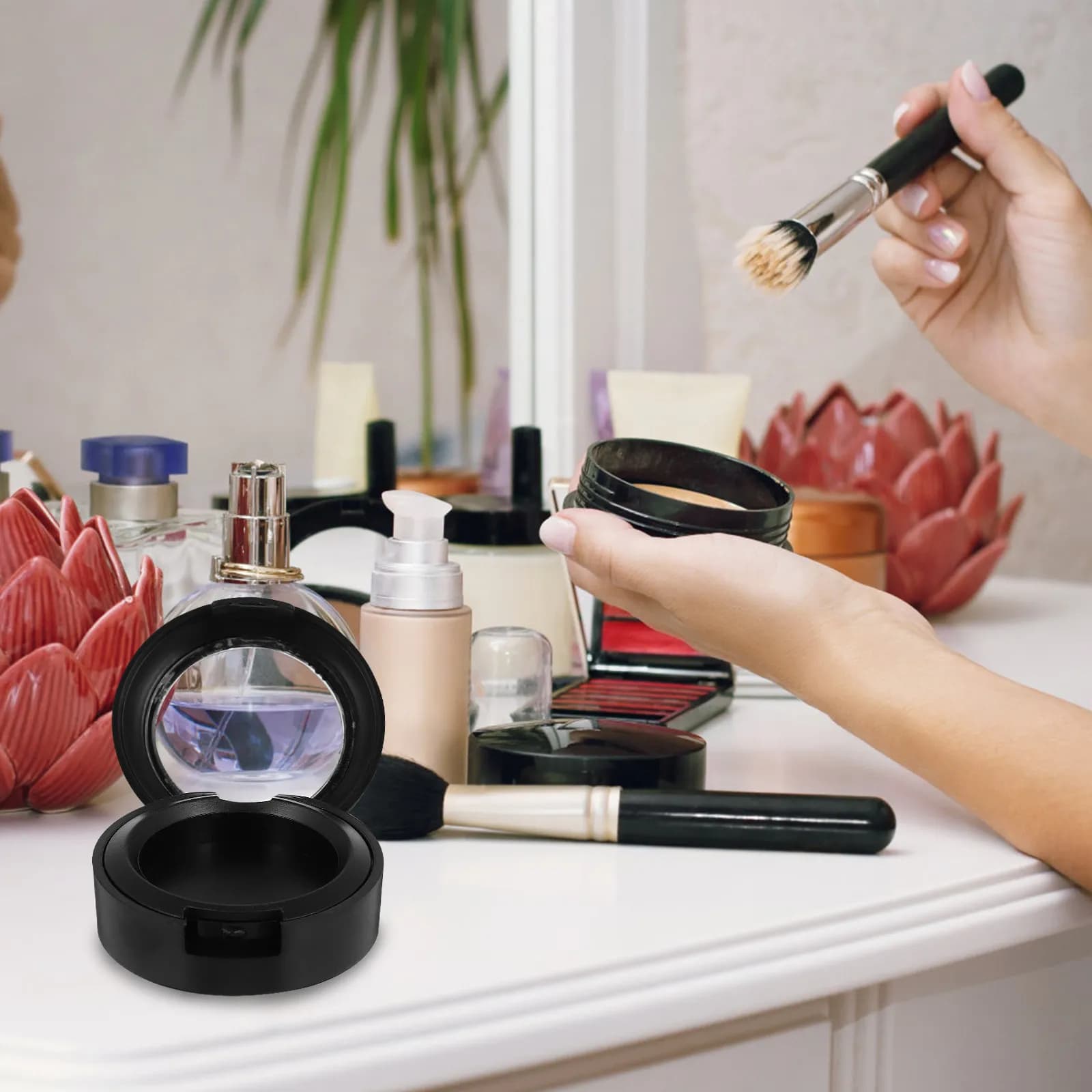 Set di 8 Contenitori Vuoti per Ombretto, Organizer in Plastica per Palette Trucco Fai-da-Te, per Blush, Bronzer, Fondotinta, da Viaggio e per Casa