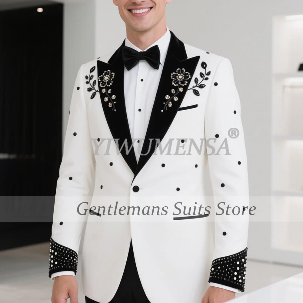 Crystals Beaded Suits Men For Wedding Black Peaked Label Groom Blazers Outfits 2 Pieces Sets Jacket Pants Suits Ternos Completo