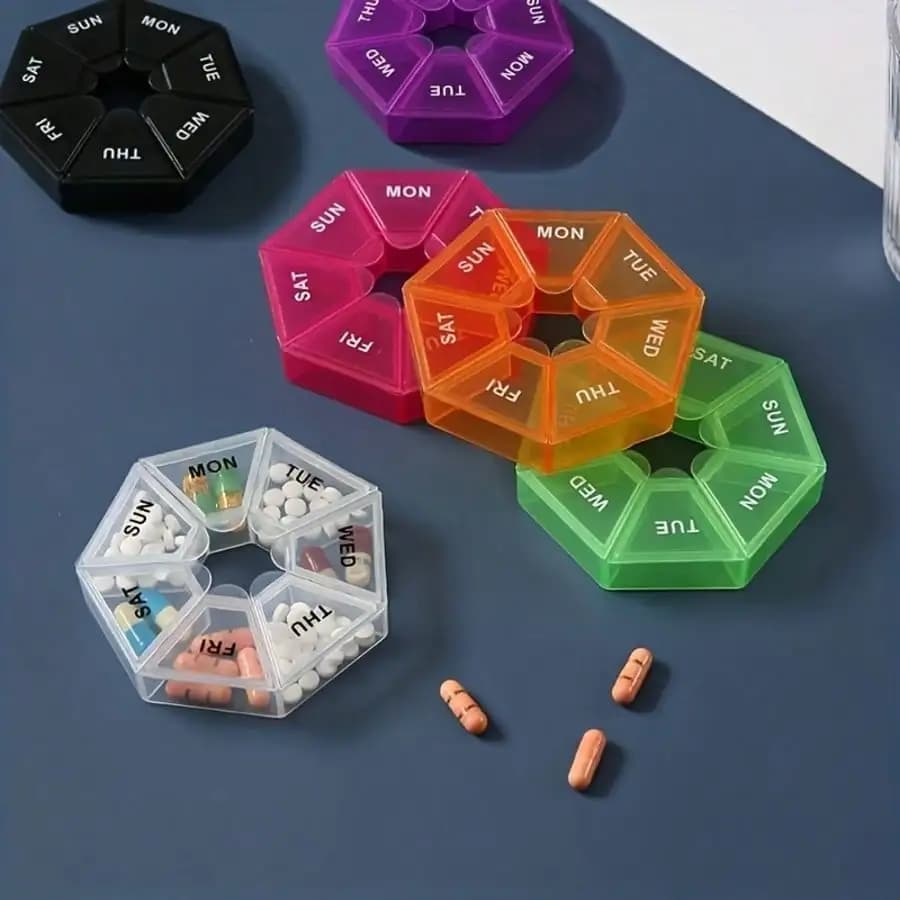 Mini scatola portaoggetti a 7 scomparti da 2 pezzi - Portapillole settimanale portatile, regalo ideale per anziani e viaggiatori