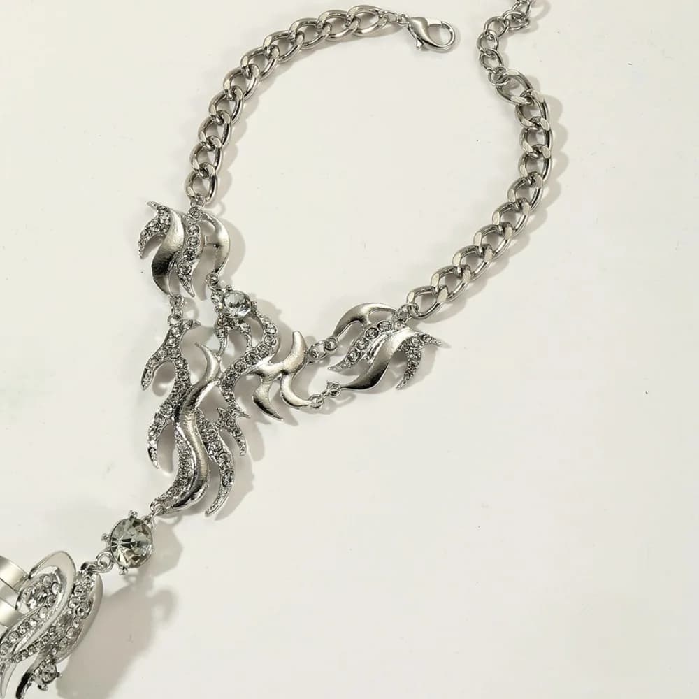 Bohemian Exaggerated Finger Ring Bracelet Uniquely Designed European and American Flame-shaped Hand Chain Ring Exquisite Luxury
