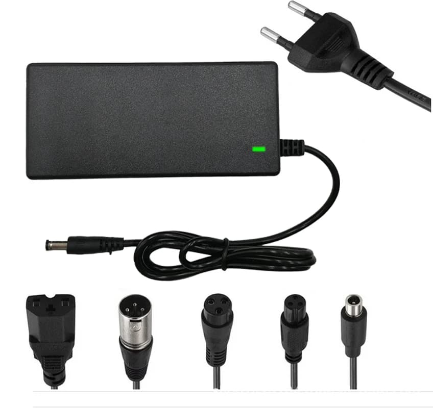 42V/54.6V 2A Scooter Elettrico Balance Caricatore Adattatore di Alimentazione Caricatore Universale Per 36 25.2V 25.9V 25.6V 24V Batteria Al Litio