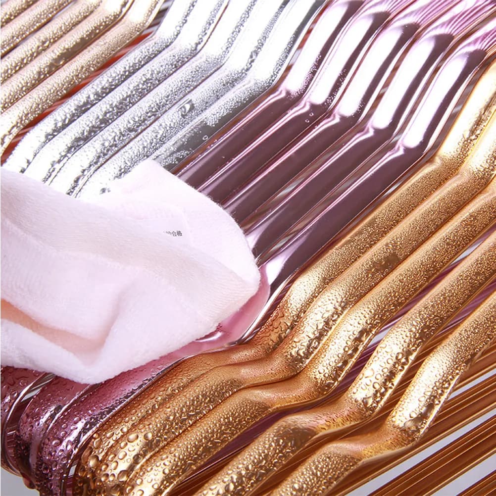5 golden aluminum alloy clothes hangers for adult clothes, for laundry