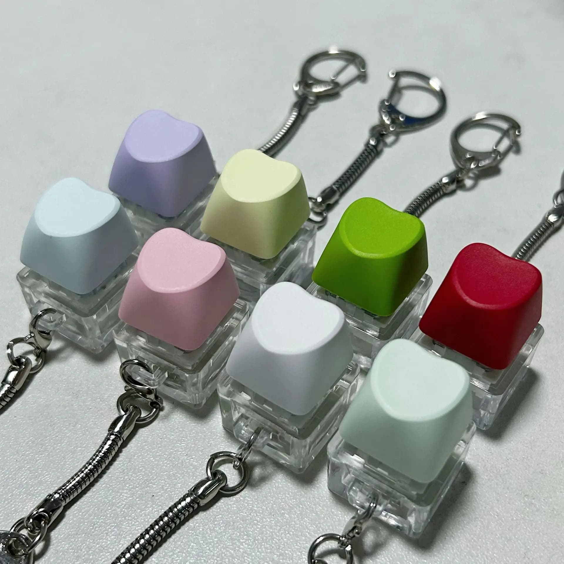 Anti-stress Toy with fingertips Amaretto Love Heart Clicker ECD Toy Mechanical Keyboard New Fidget Toy Pendant Key with Light
