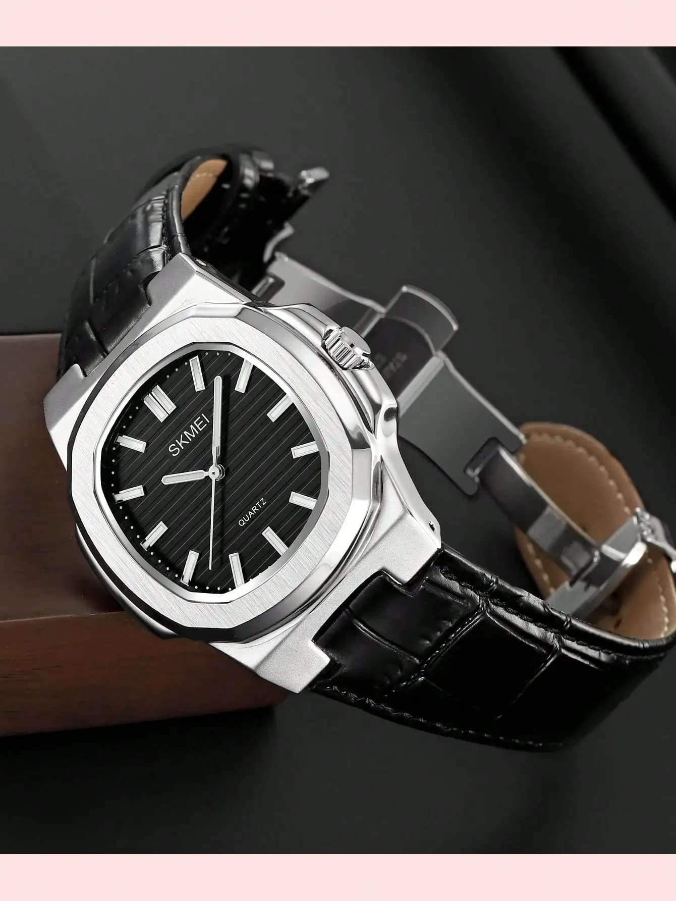 Orologio al Quarzo da Uomo con Cassa Ottagonale in Acciaio Inossidabile, Quadrante Nero e Cinturino in Pelle
