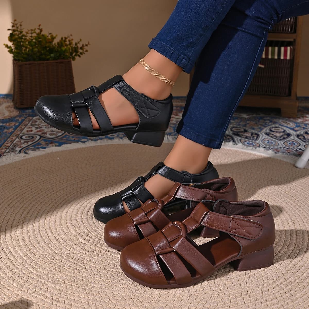 Women Closed Toe Fisherman Sandals Block Low Heel Hollow Woven Strap Hook Loop Vintage Roman Casual Summer Shoes