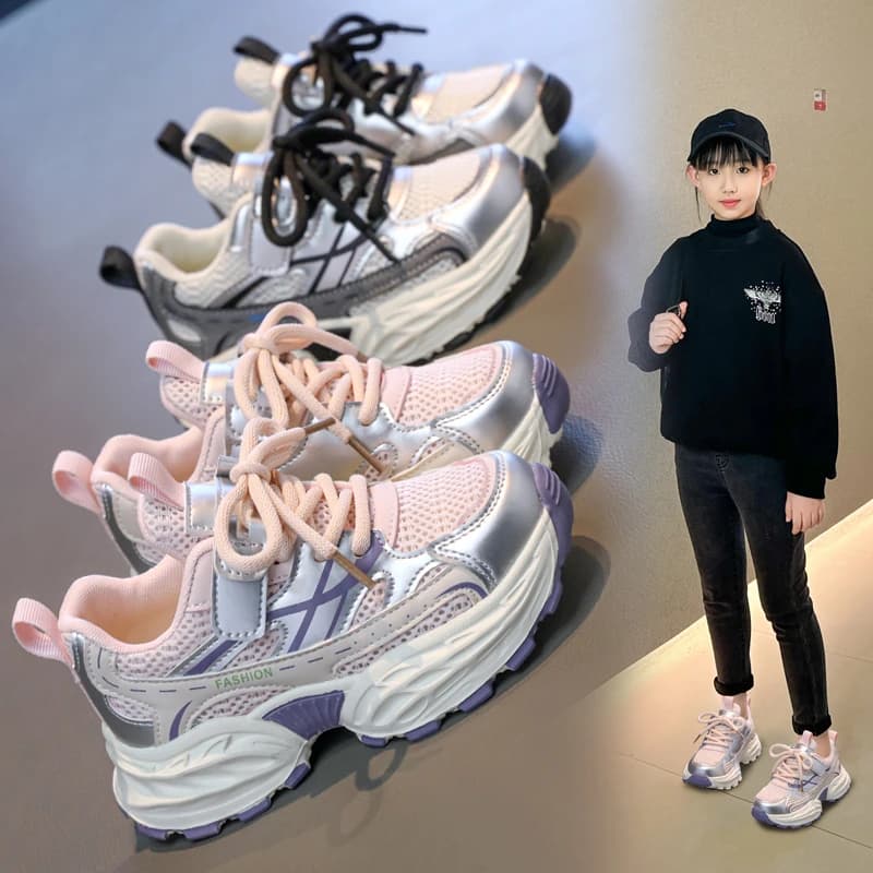 Nuove scarpe da corsa autunnali e invernali, scarpe sportive da ragazza, scarpe casual in rete traspirante con suola morbida per bambini di grandi dimensioni