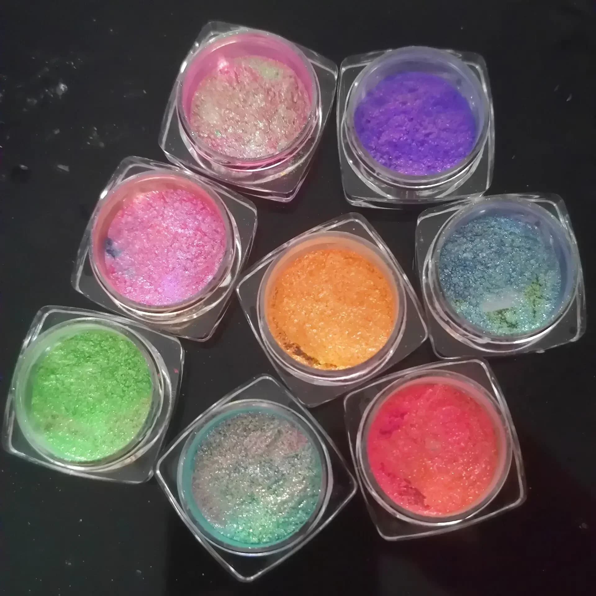Pigmenti colorati per ombretti camaleonte, palette di ombretti metallici multicromati ad alta pigmentazione, glitter per occhi, trucco cosmetico lucido