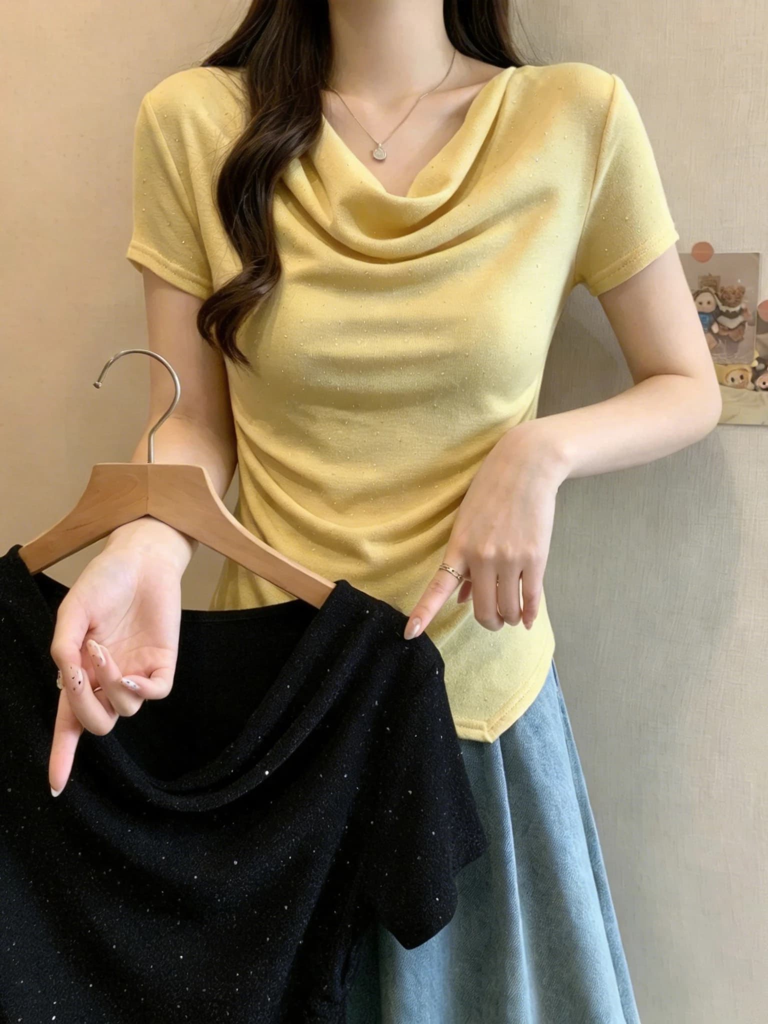 plus Size Summer Short Sleeve T-Shirt Elegant Versatile Base Layer Top Slimming Design Sensation Wide Neck T-Shirt for Women