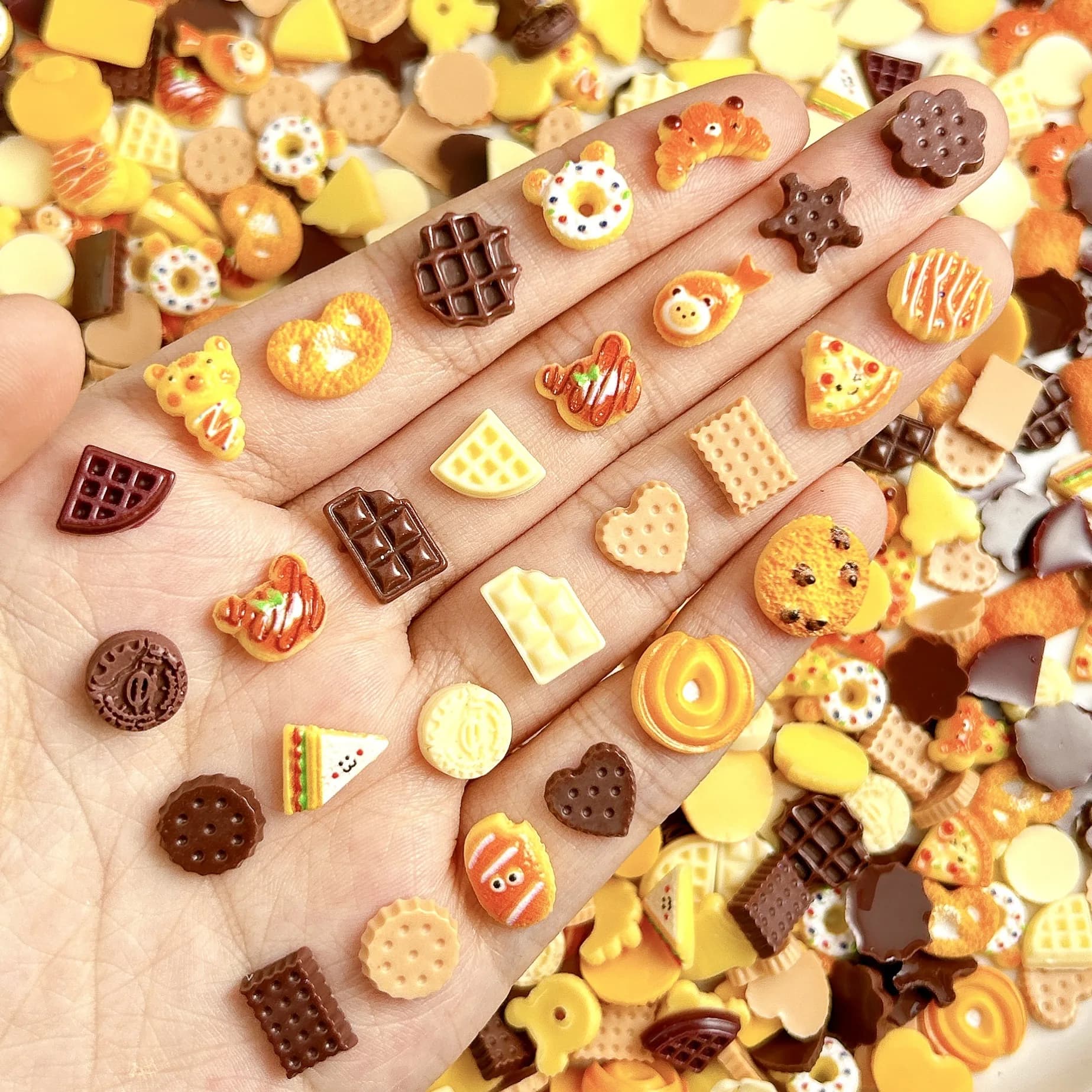 Lovely Simulated Dessert Nail Charms Jewelry Creative Chocolate Biscuits Pizza Resin Desserts 3D Nail Art Decorations DIY Parts