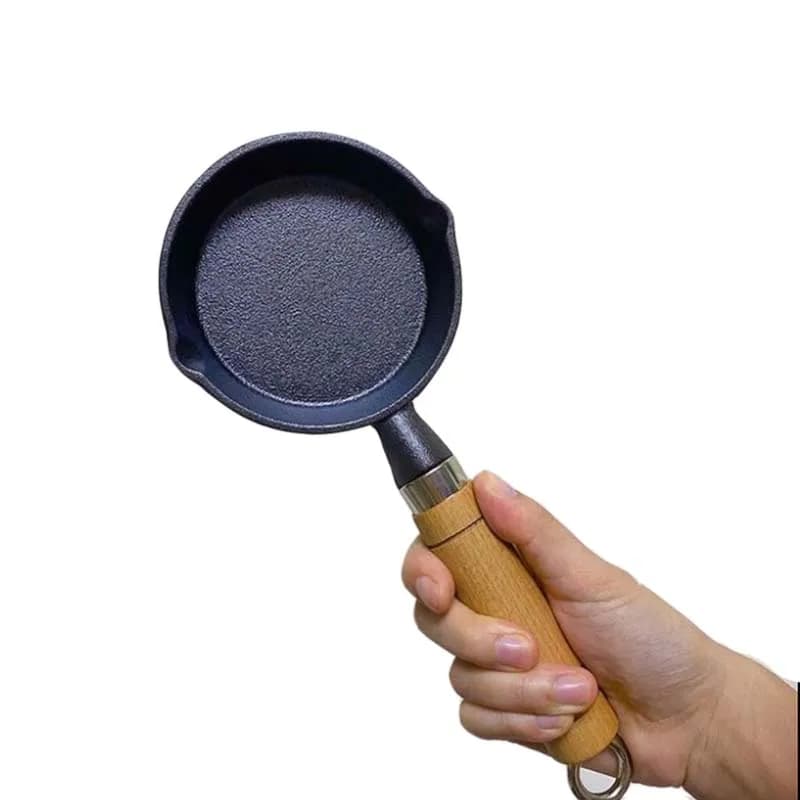 10cm Mini Cast Iron Eggs Frying Pan with Long Wood Handle