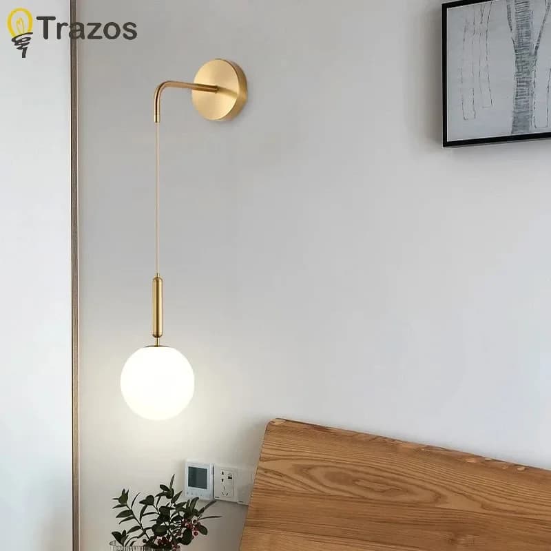 Lampada da parete moderna semplice in alluminio acrilico Lampada da parete da comodino per camera da letto di lusso a LED creativa nordica