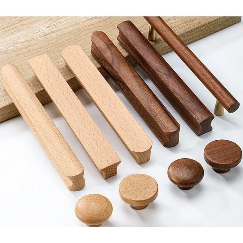 Maniglie in Legno Massello per Ante di Armadi e Cassetti. Maniglie semplici per il mobiletto delle scarpe.