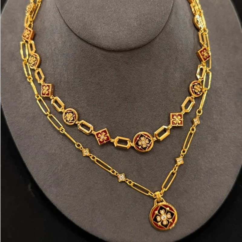 Jindian has the same sand gold Wanxiang old flower necklace, light luxury and high-end four-leaf clover collarbone chain ring.