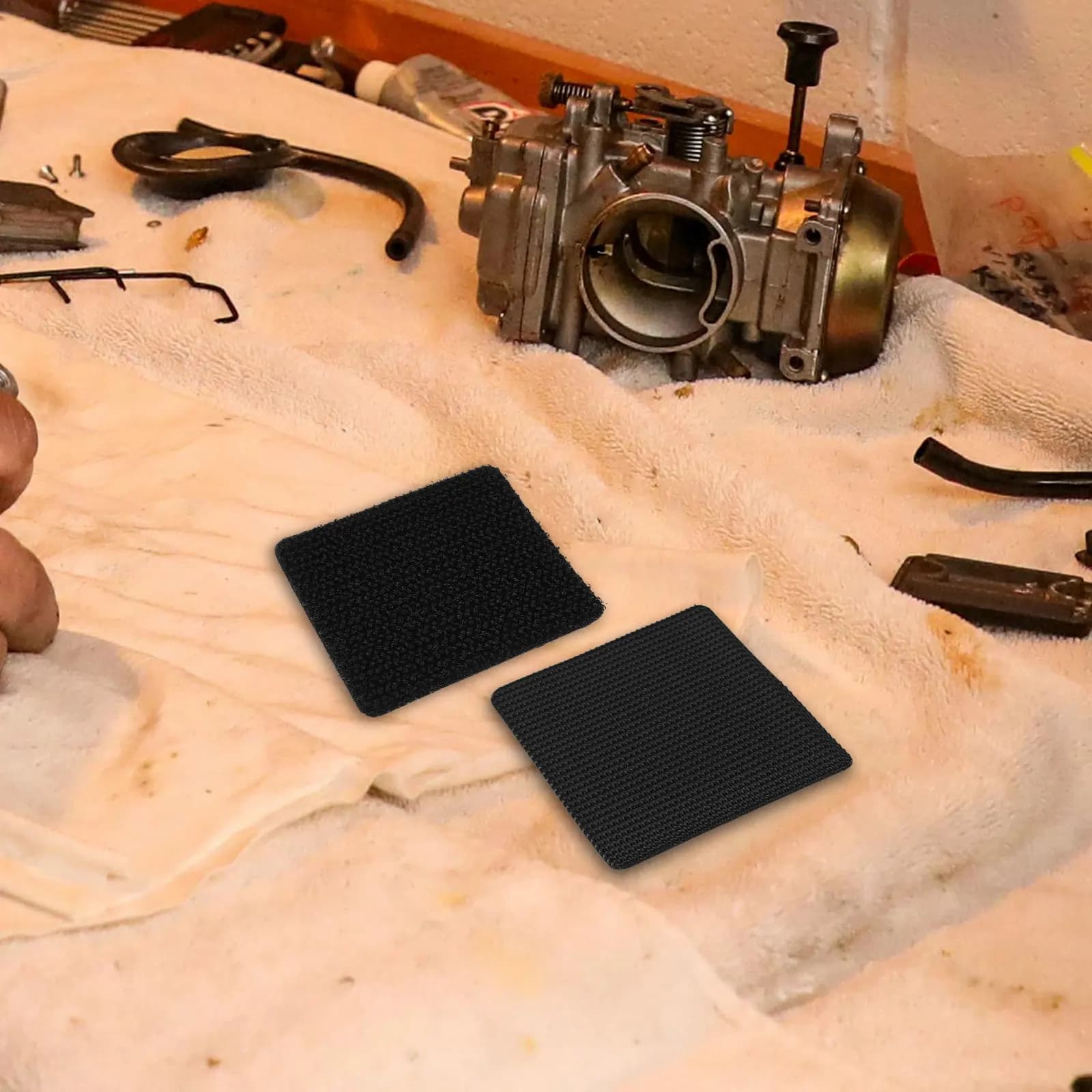 10 Set di Ganci e Anelli Adesivi per Tappetini Auto, Adesivi Antiscivolo Resistenti al Calore e Impermeabili per Interni Veicoli