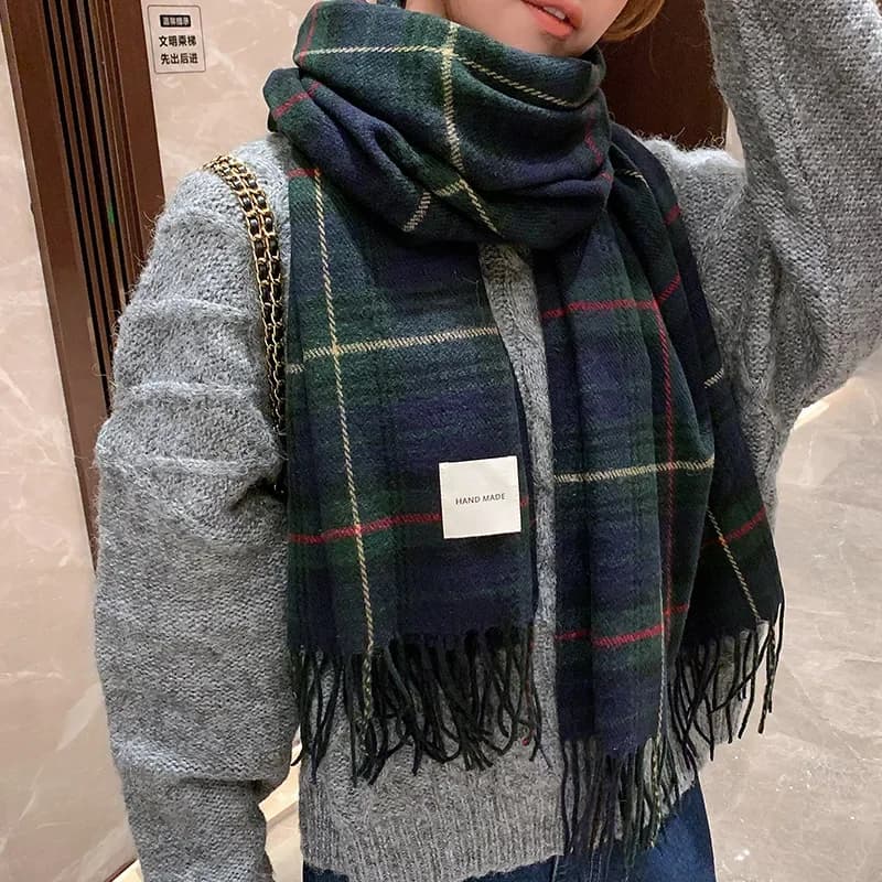 Sciarpa invernale scozzese Sciarpe da donna al collo Sciarpe casual alla moda Scialli e impacchi da donna in cashmere Sciarpe Hombre