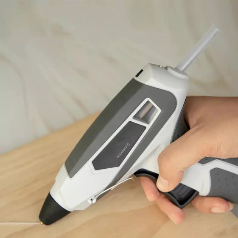 Pistola per colla a caldo senza fili 4V, pistola per colla a caldo wireless ad alta temperatura, pistola per colla siliconica a batteria per riparazioni domestiche fai-da-te