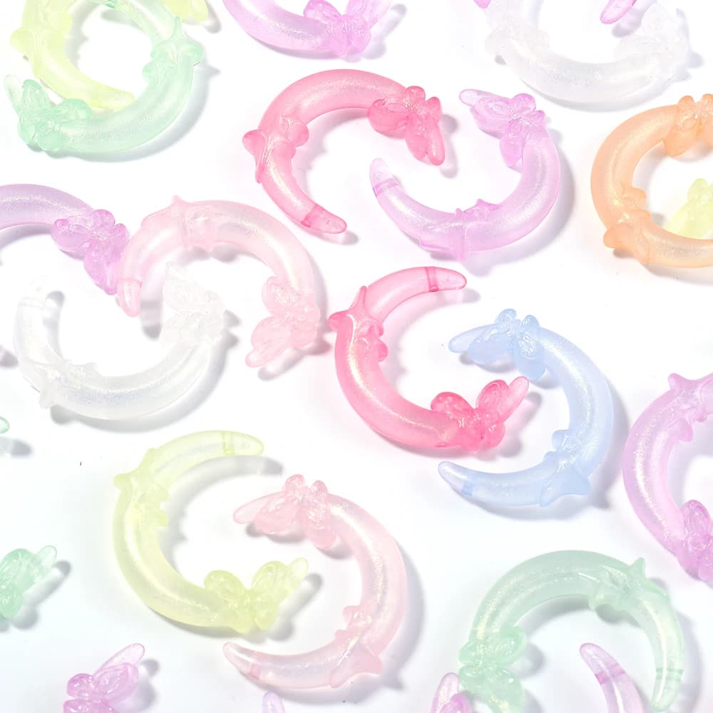 10 pz 36.5X41mm Luna Farfalla Stella Perline Acriliche Colorate Luminose Perline Sparse Per La Produzione di Gioielli FAI DA TE Collana Del Telefono Portachiavi