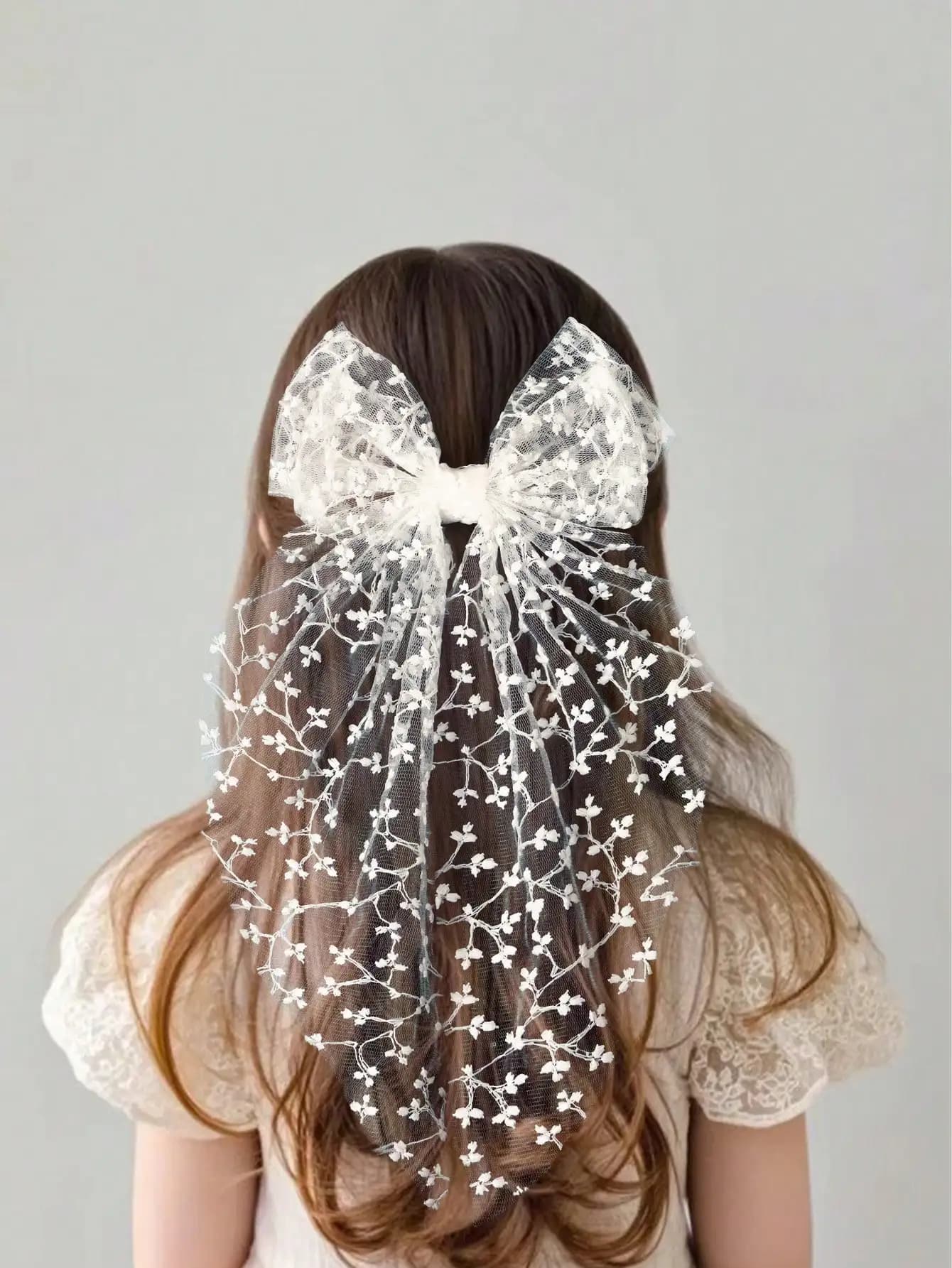 1pc Girls Elegant Cute White Lace Embroidered Bowknot Hair Clip, Wedding Hair Accessory, Suitable For Teens, Daily, Holiday, Par