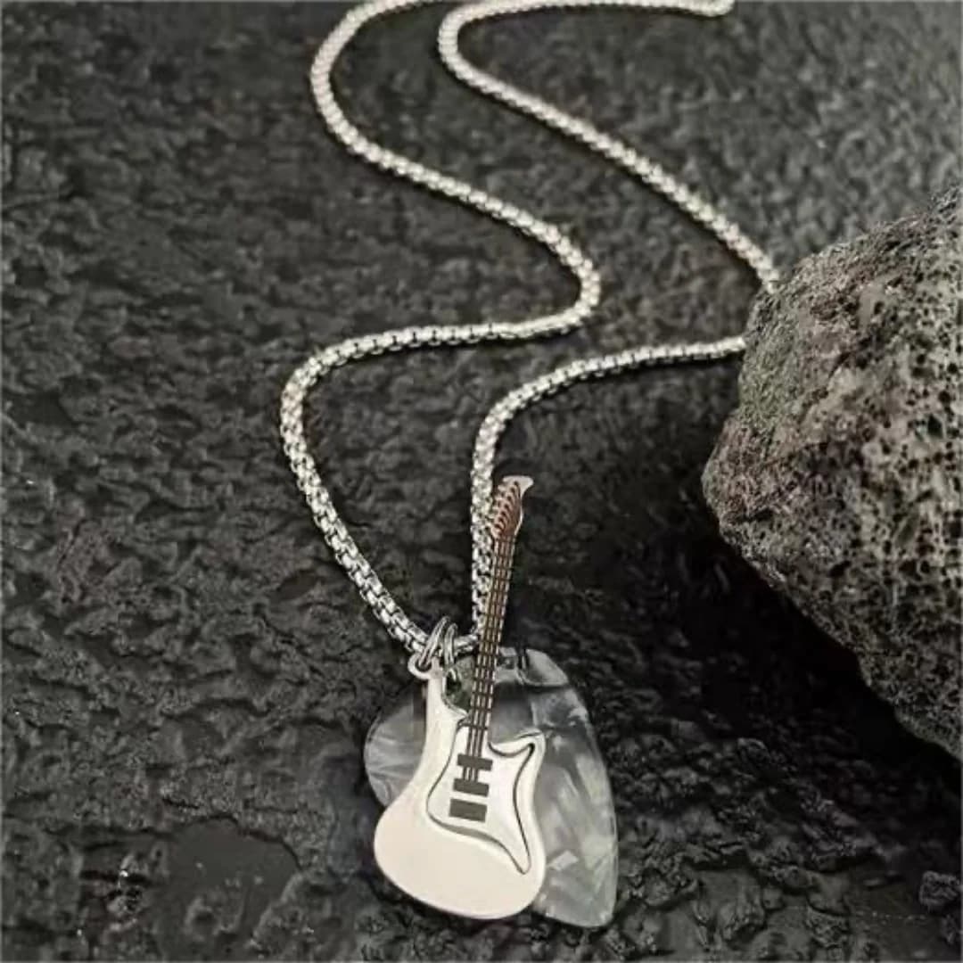 2025 Collana con ciondolo plettro per chitarra color argento nuovo stile, catena in acciaio inossidabile stile musica rock, gioielli per strumenti alla moda