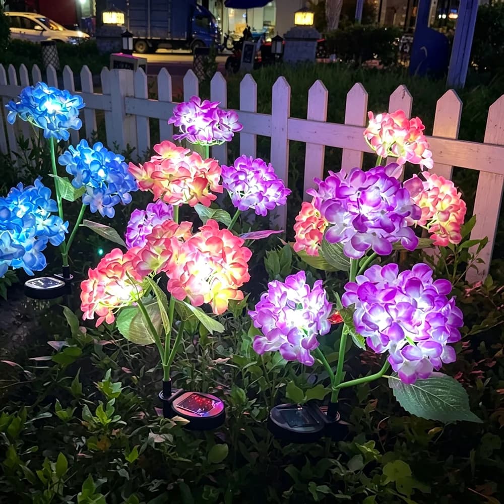 Lampada Solare LED da Giardino a 3 Teste a Forma di Ortensia e Rosa per Decorazione di Orto, Patio e Casa di Campagna