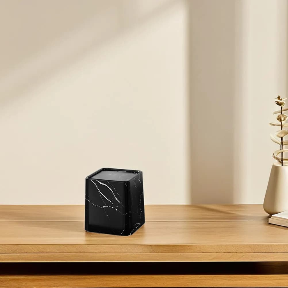 Set di 2 Cestini per Rifiuti con Motivo Marmorizzato, Coperchio Oscillante, Piccolo Contenitore da Tavolo Compatto per Bagno, Camera da Letto, Cucina, Ufficio