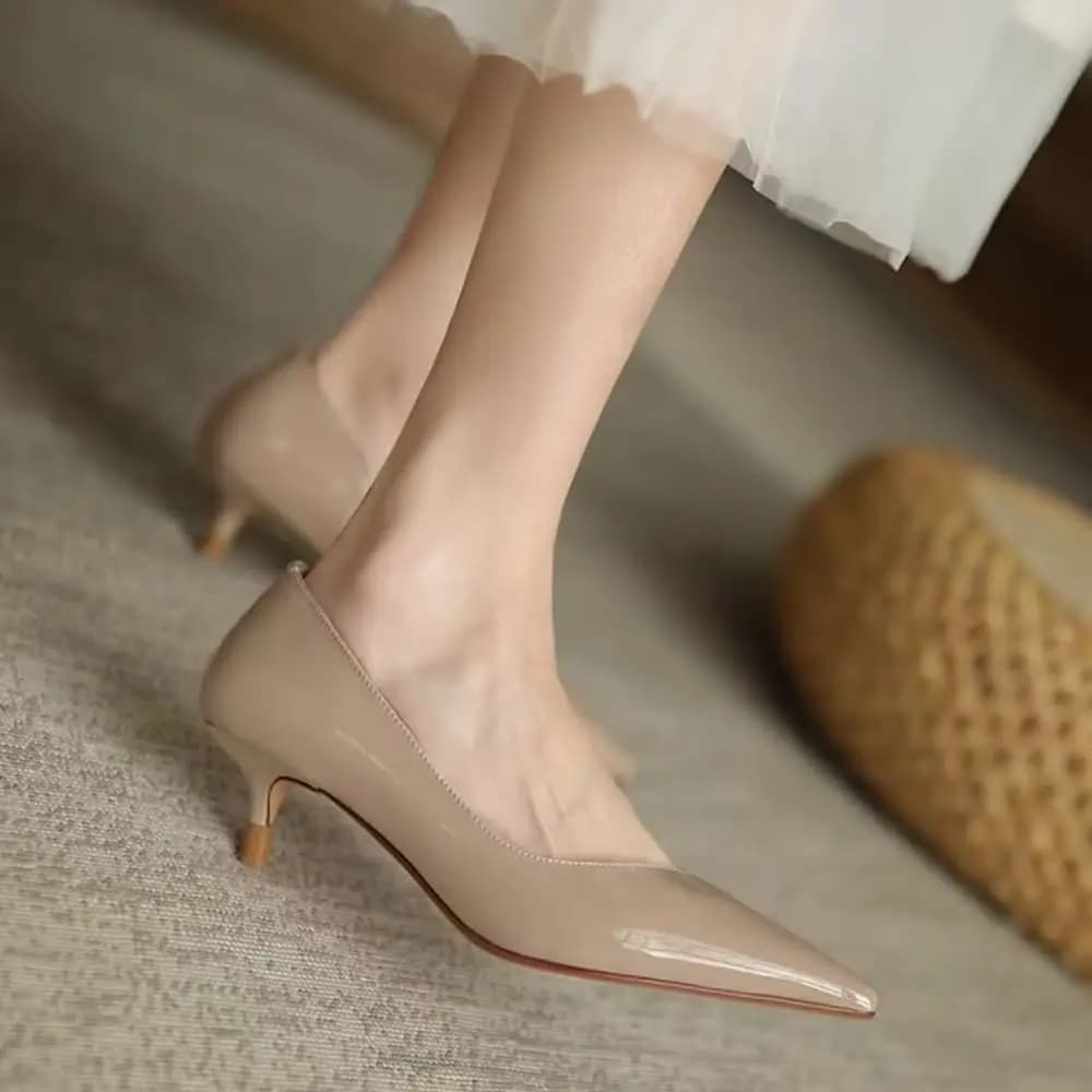 Tacchi alti da donna a spillo 5 cm2025 Autunno Nuovo francese a punta senza piedi stanchi Lavoro di carriera negli scarpe con tacco