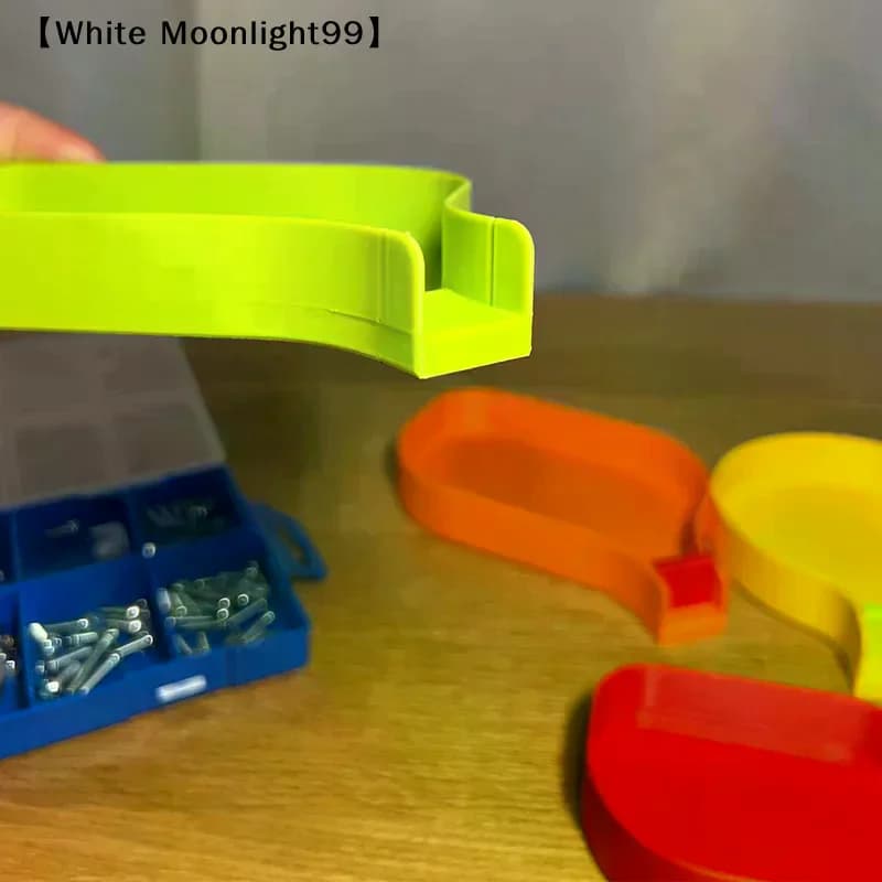 Vassoio a imbuto con barriera, per viti, dadi e perline, contenitore in plastica per piccoli oggetti, vassoio portautensili, vassoio portatile per la smistazione