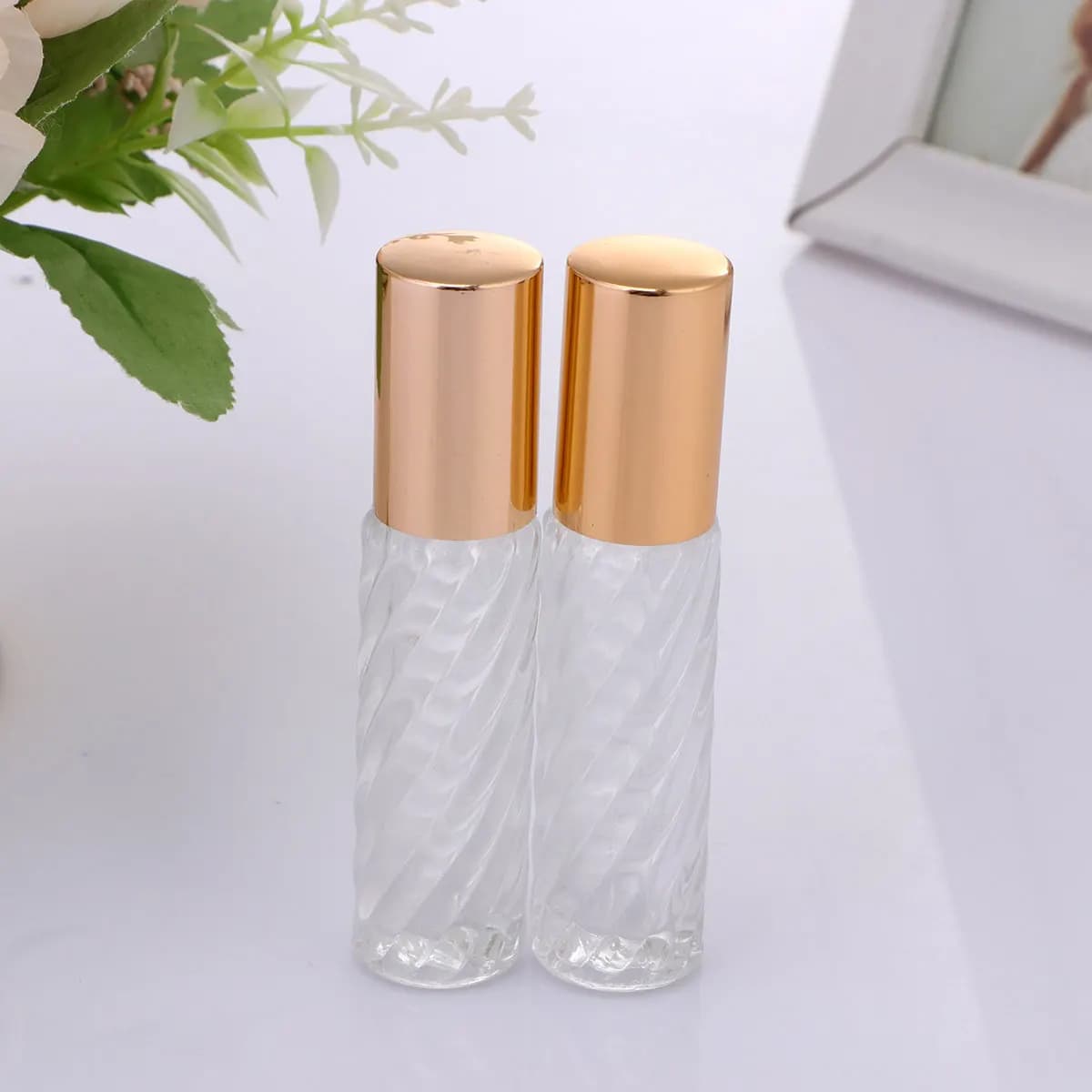 10 flaconi in vetro roll-on per oli essenziali, ricaricabili, formato da viaggio, per profumi, contenitori portatili per trucco, a prova di perdite