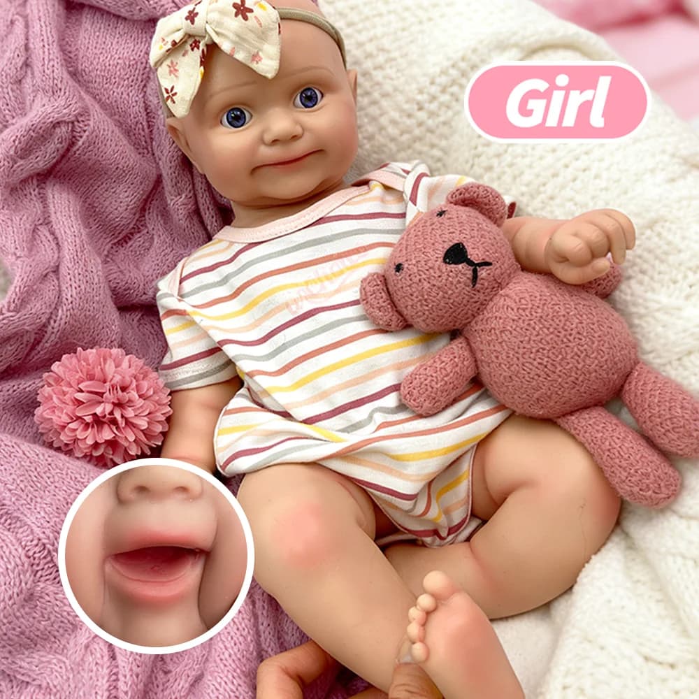 Bambola Reborn in Silicone Premium Maddie 20 Pollici Realistica con Bocca Aperta e Occhi Blu Dipinta a Mano per Collezionisti