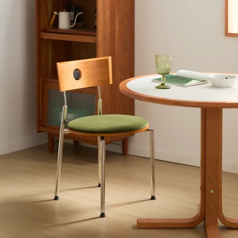 Sedie da pranzo di lusso nordiche Gambe di design Sedie da cucina in pelle francese in metallo Design rilassante Mobili per la casa italiani Silla