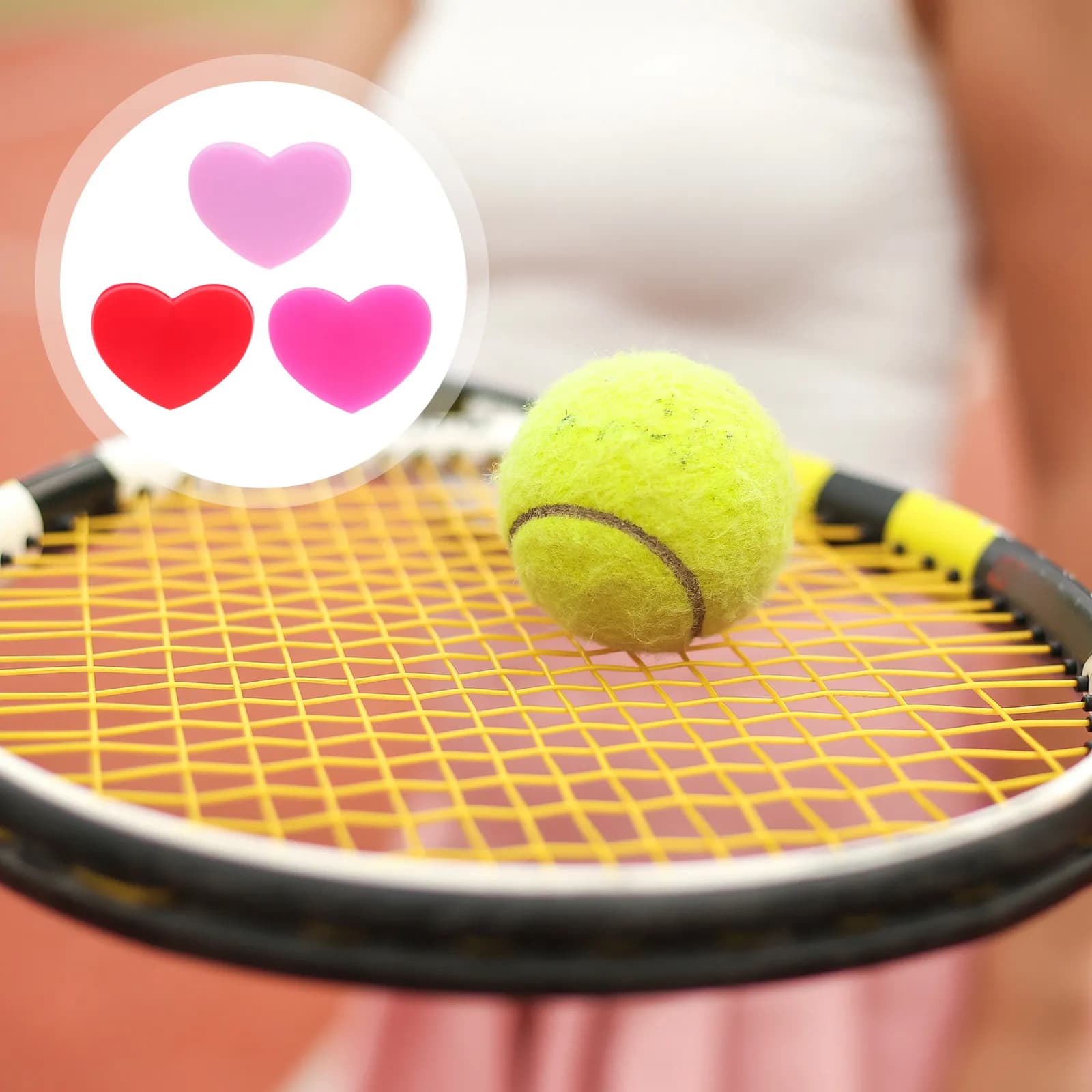 6 Pezzi Antivibrazioni in Silicone per Racchette da Tennis, Design a Cuore, Ammortizzatori che Riducono le Vibrazioni dell'Impatto della Palla, Ideali per Racchette Pesanti
