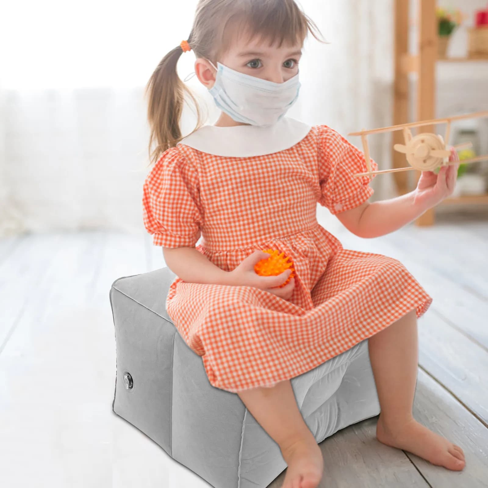 1 set di cuscini gonfiabili da viaggio per poggiapiedi, altezza regolabile, lavabili, in PVC floccato, per aereo, treno, supporto per le gambe, pieghevoli