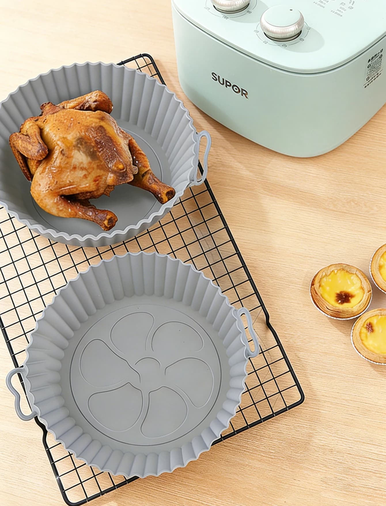 Silicone baking tray, heat-resistant air fryer, easy to clean, circular baking mold, household silicone baking tray
