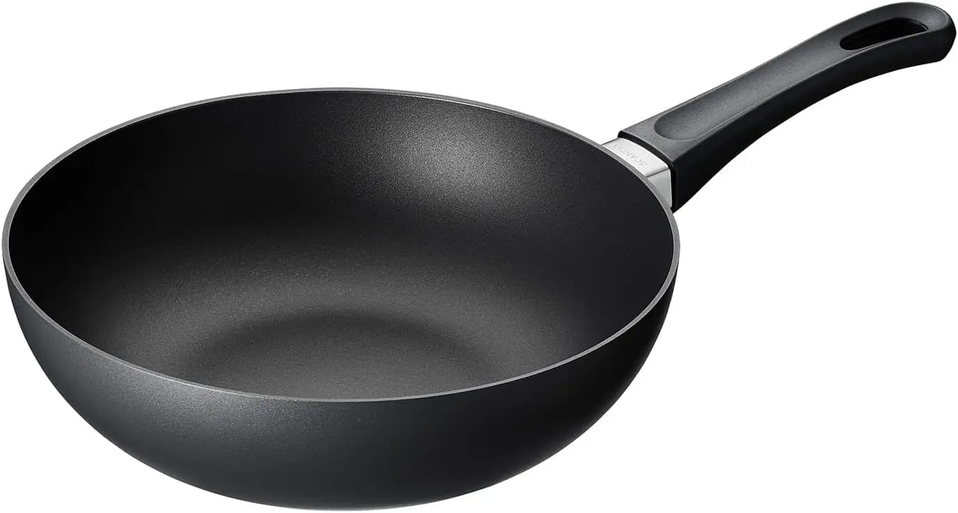 Padella Classica Antiaderente da 9,5 Pollici per Cucinare Facilmente, Resistente e Antigraffio