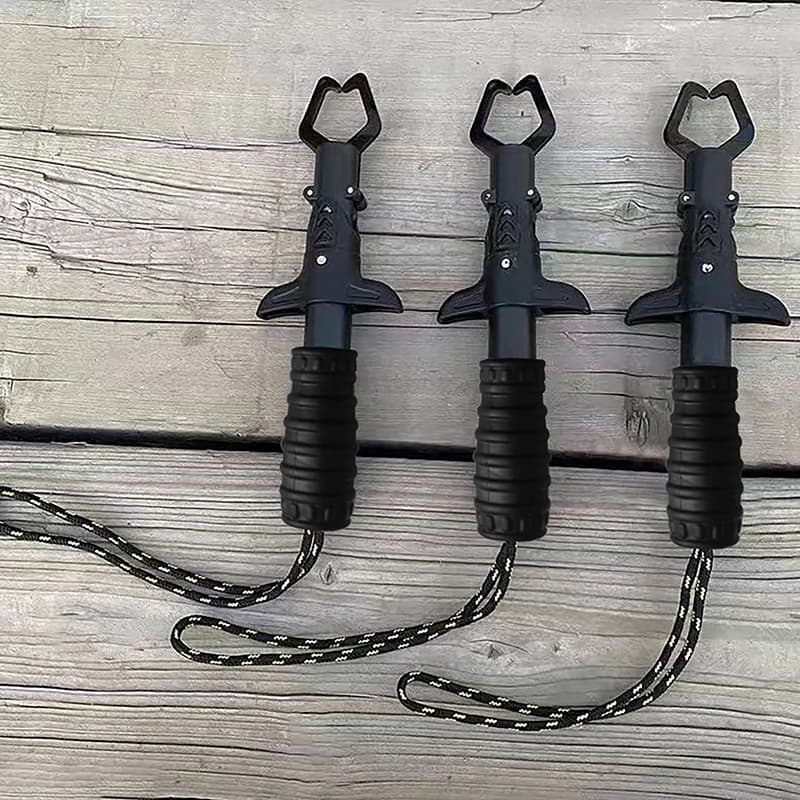 Fishing Gripper Lip Grippers Fishing Fish Grabber Tool Lip Clamp With Weight Scale Anti-Rust For Beginner Fishing Enthusiasts
