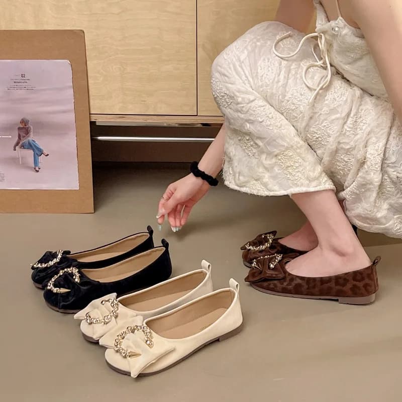 Nuove Scarpe Basse da Donna 2026 con Punta Tonda, Suola Morbida, Mocassini alla Moda con Fiocco, Comode e Leggere Sneakers Casual Femminili