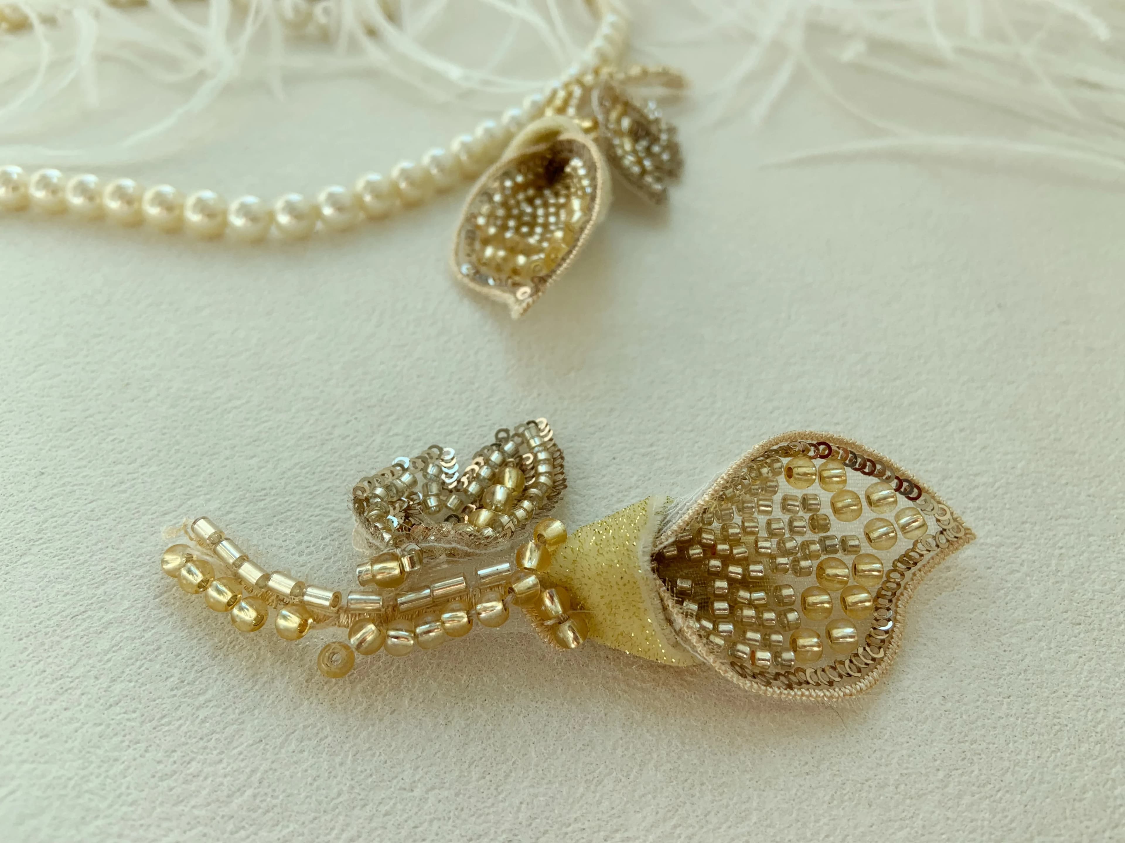 1 Piece/2 Pieces Single Bloom Gold Tulip 3D French Bead Applique Seed Bead Crystal Flower Costume Patch for Ball Gown Accessory