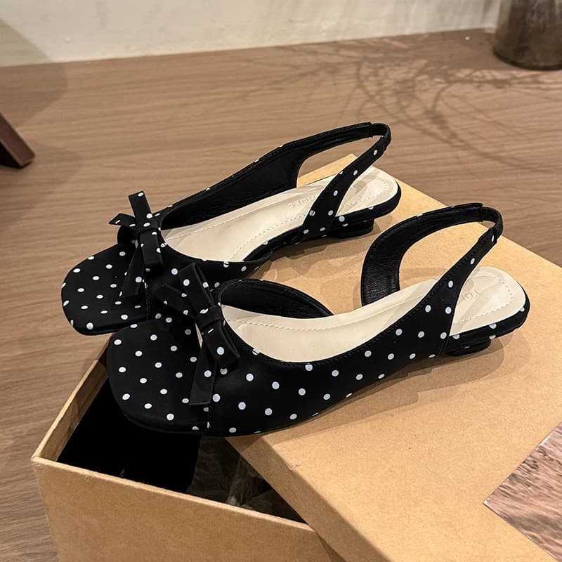 Sandali con tacco basso da 4,5 cm, stile vacanza, in raso a pois splendido, con fiocco e punta quadrata, alla moda